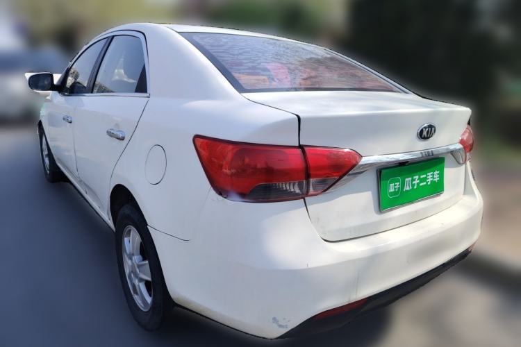Used Kia Forte 2014 1.6L MT GL Rear Left 45 Deg