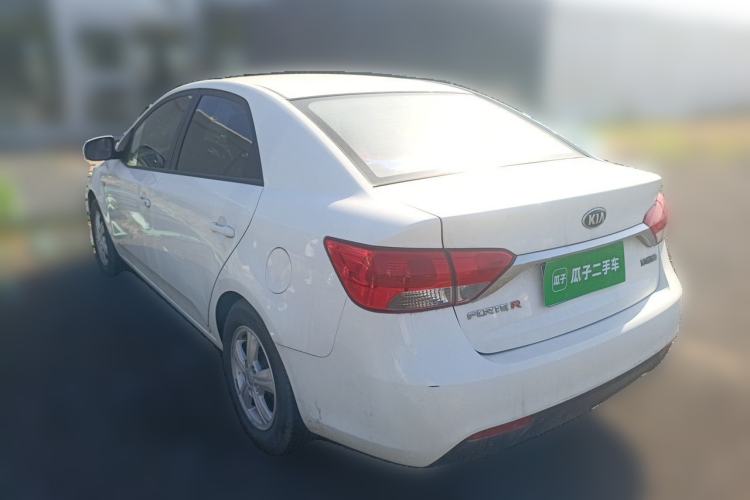Used Kia Forte 2014 1.6L AT GL Rear Left 45 Deg