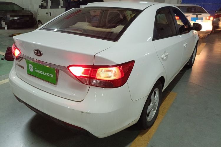 Used Kia Forte 2014 1.6L MT GL Rear Right 45 Deg