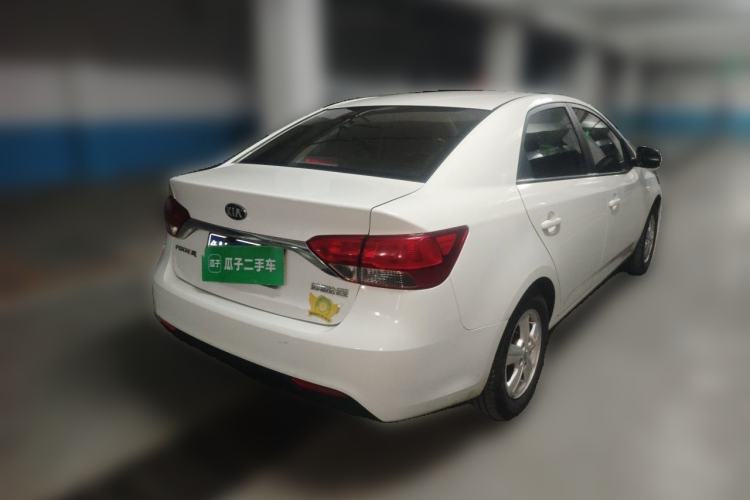 Used Kia Forte 2014 1.6L MT GL Rear Right 45 Deg
