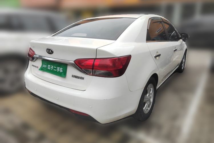 Used Kia Forte 2014 1.6L MT GL Rear Right 45 Deg