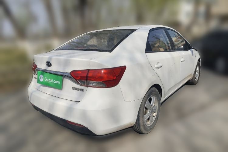 Used Kia Forte 2014 1.6L MT GL Rear Right 45 Deg