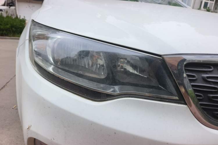 Used Kia Forte 2014 1.6L MT GL Right Front Headlight