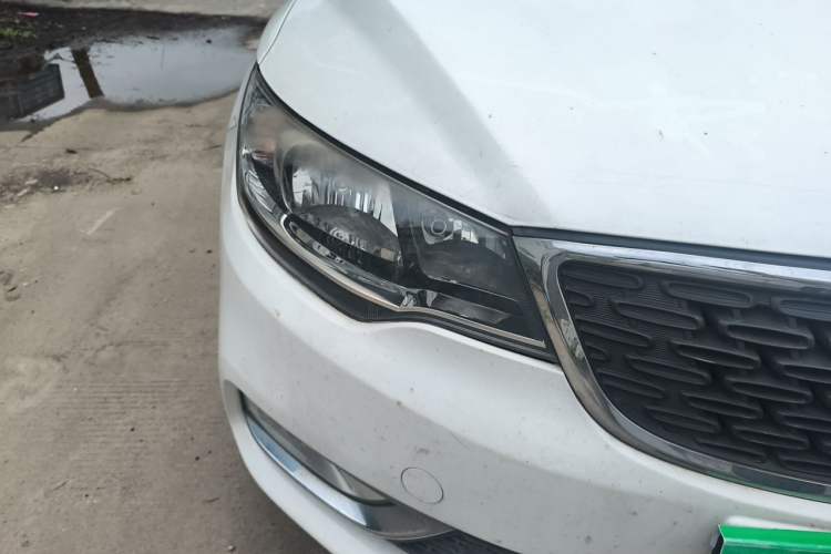 Used Kia Forte 2014 1.6L MT GL Right Front Headlight