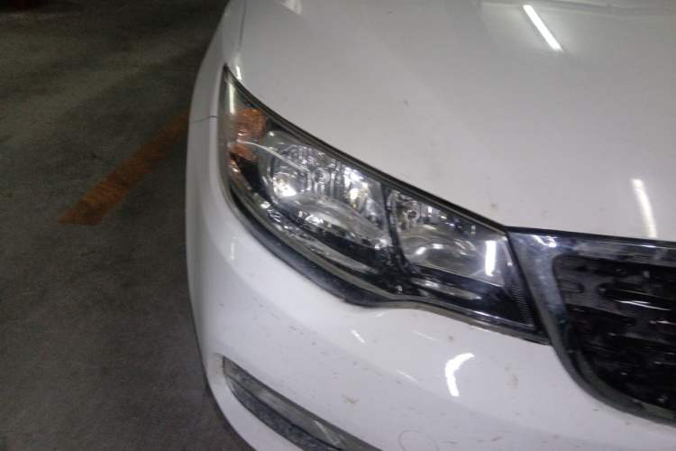 Used Kia Forte 2014 1.6L MT GL Right Front Headlight