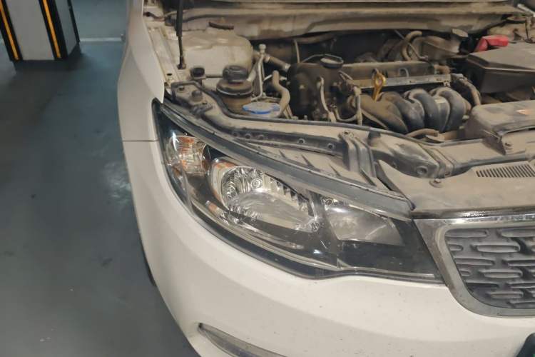 Used Kia Forte 2014 1.6L MT GL Right Front Headlight