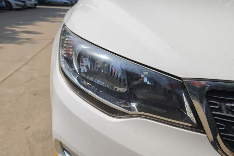 Used Kia Forte 2014 1.6L MT GL Right Front Headlight