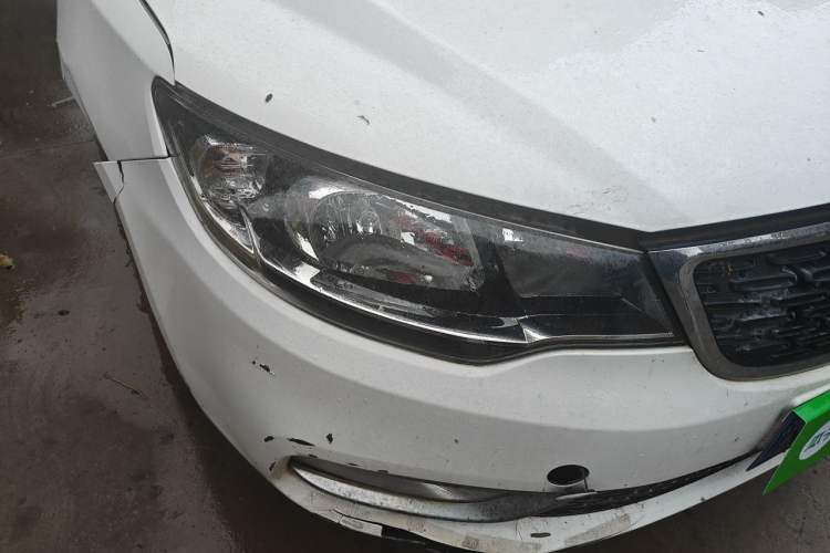 Used Kia Forte 2014 1.6L MT GL Right Front Headlight