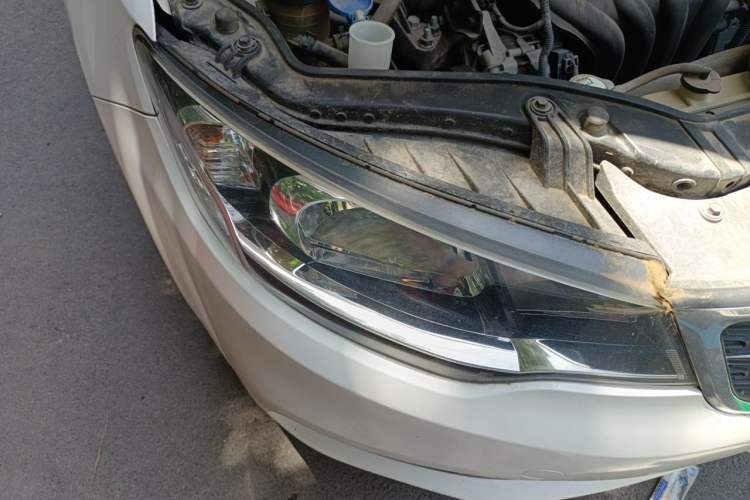 Used Kia Forte 2014 1.6L MT GL Right Front Headlight