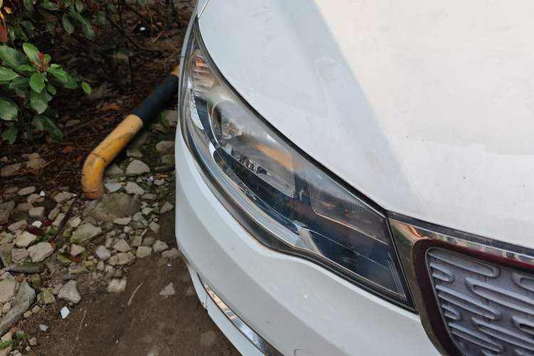 Used Kia Forte 2014 1.6L MT GL Right Front Headlight