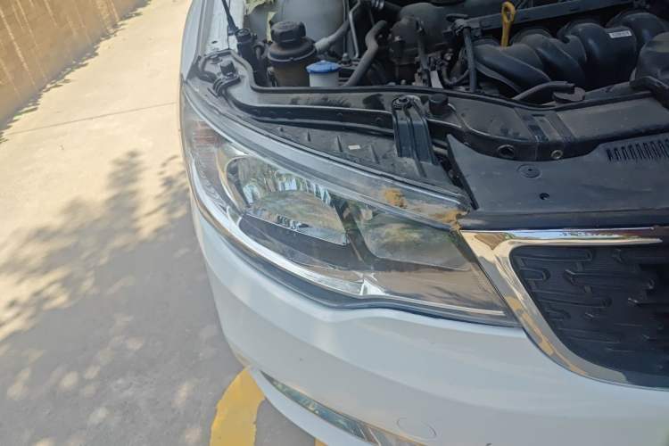 Used Kia Forte 2014 1.6L MT GL Right Front Headlight