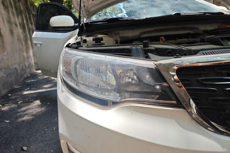 Used Kia Forte 2014 1.6L MT GL Right Front Headlight