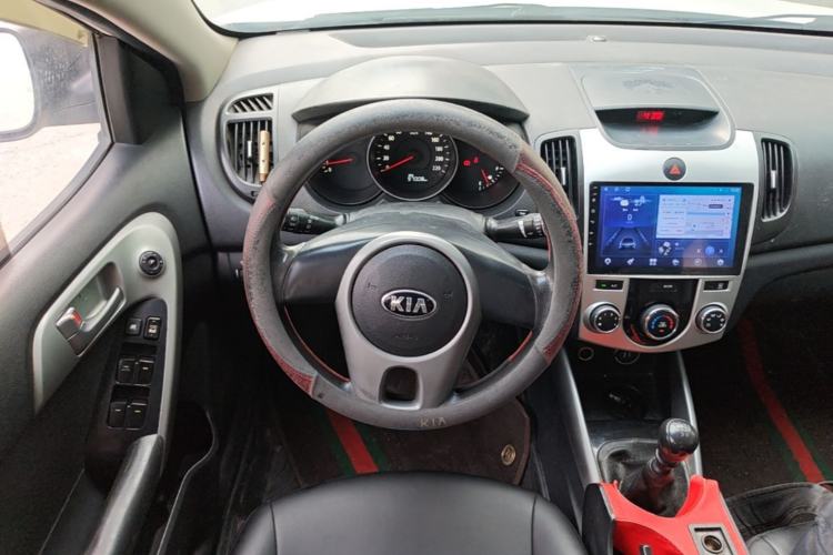 Used Kia Forte 2014 1.6L MT GL Steering Wheel