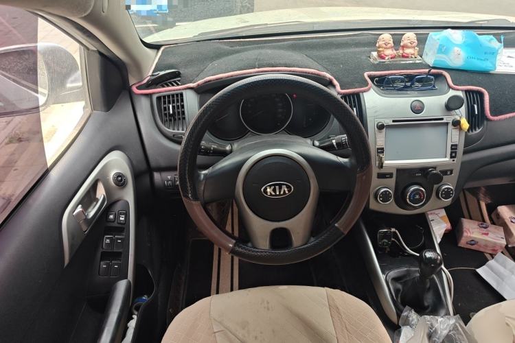 Used Kia Forte 2014 1.6L MT GL Steering Wheel