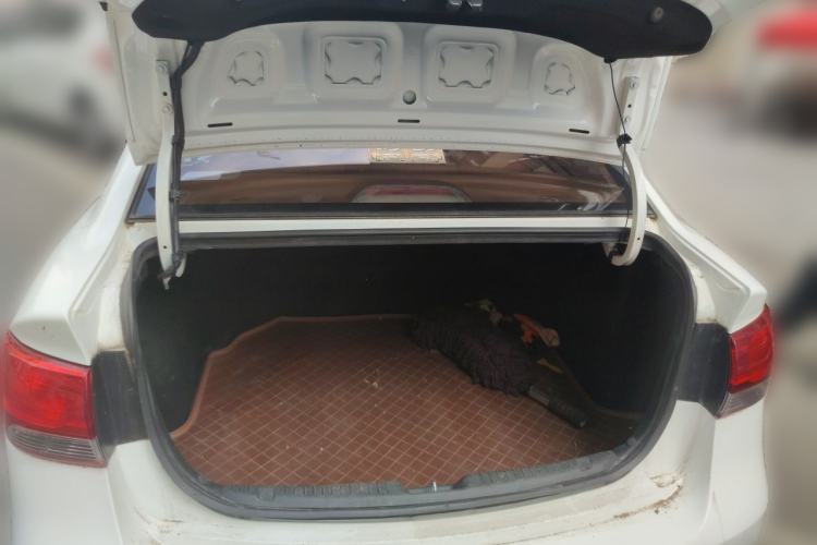 Used Kia Forte 2014 1.6L MT GL Trunk