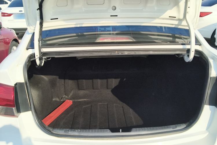 Used Kia Forte 2014 1.6L MT GL Trunk