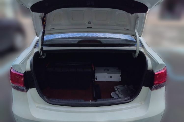 Used Kia Forte 2014 1.6L MT GL Trunk