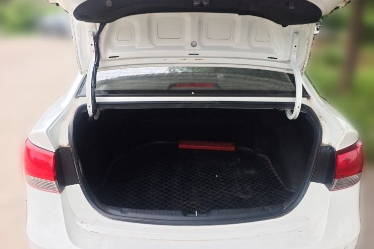 Used Kia Forte 2014 1.6L MT GL Trunk