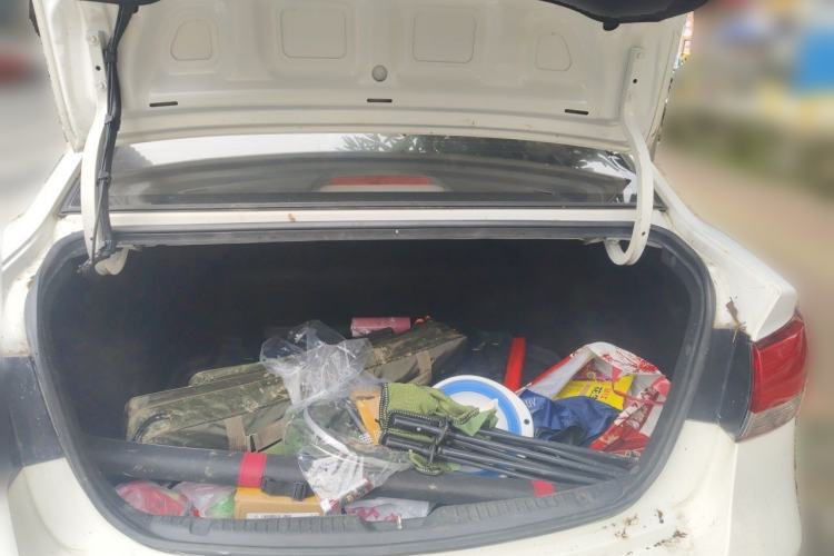 Used Kia Forte 2014 1.6L MT GL Trunk