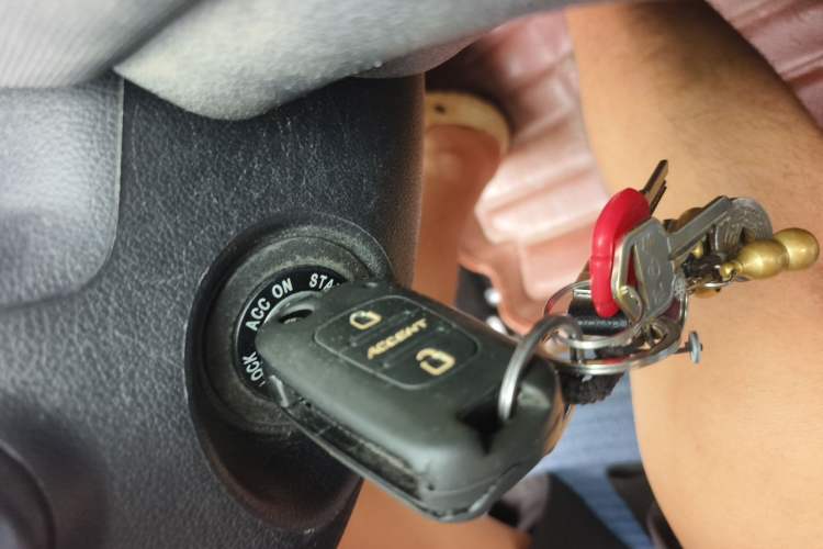 Used Kia Forte 2014 1.6L MT GL Vehicle Key