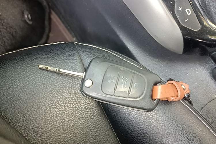 Used Kia Forte 2014 1.6L AT GL Vehicle Key