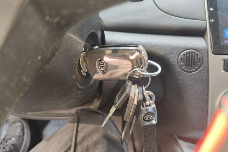 Used Kia Forte 2014 1.6L AT GL Vehicle Key