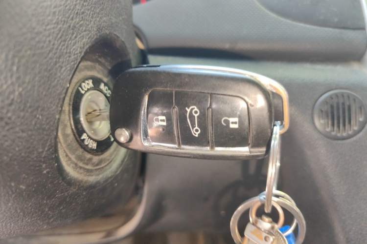 Used Kia Forte 2014 1.6L MT GL Vehicle Key