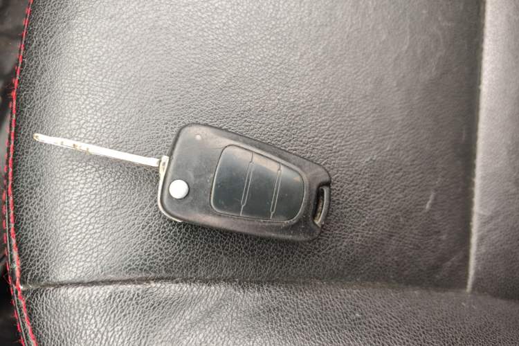 Used Kia Forte 2014 1.6L MT GL Vehicle Key