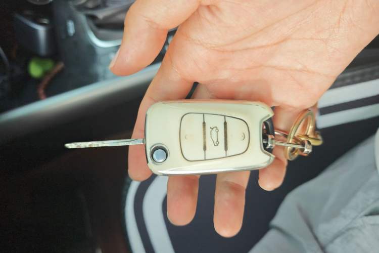 Used Kia Forte 2014 1.6L AT GL Vehicle Key