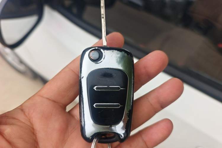 Used Kia Forte 2014 1.6L MT GL Vehicle Key