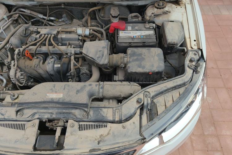 Used Kia Forte 2016 1.6L MT GL Engine Bay Left