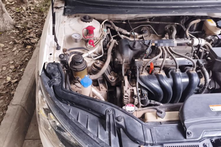 Used Kia Forte 2016 1.6L MT GL Engine Bay Right
