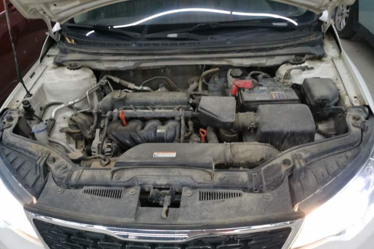 Used Kia Forte 2016 1.6L AT GL Engine Bay