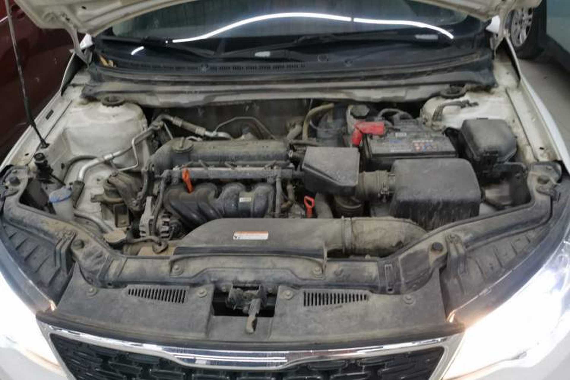 Used Kia Forte 2016 1.6L AT GL Engine Bay