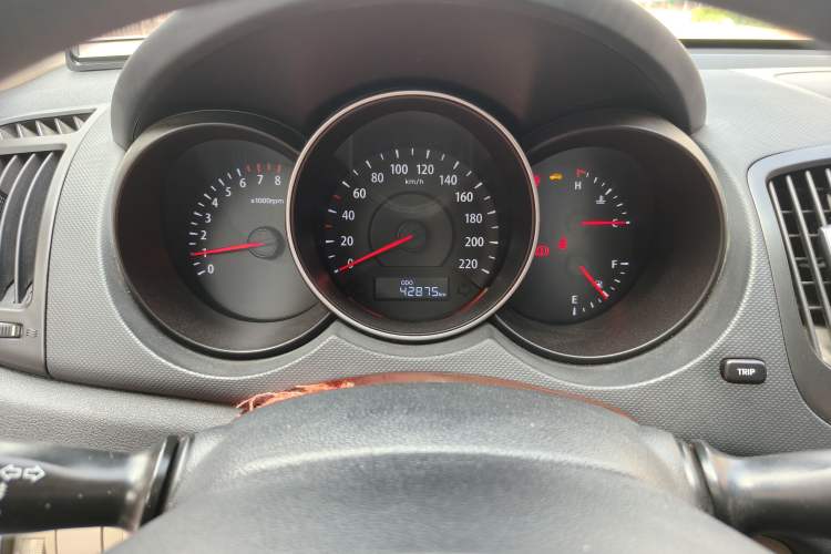 Used Kia Forte 2016 1.6L MT GL Instrument Cluster