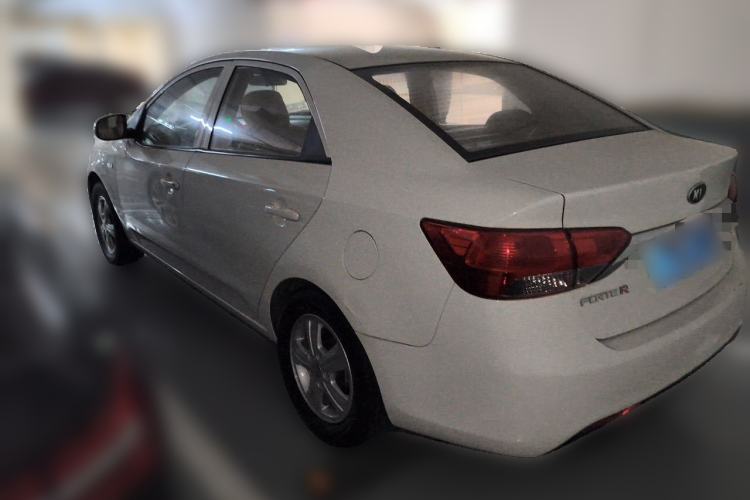 Used Kia Forte 2016 1.6L MT GL Rear Left 45 Deg