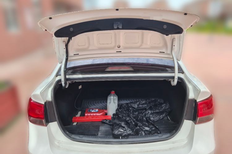 Used Kia Forte 2016 1.6L MT GL Trunk