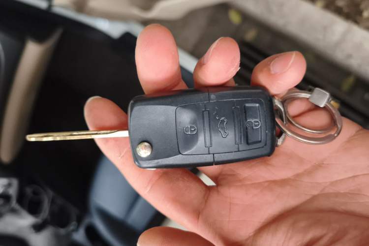 Used Kia Forte 2016 1.6L MT GL Vehicle Key