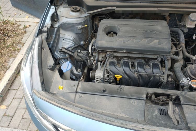 Used Kia Forte 2018 1.6L Automatic Value-Comfort Luxury Edition Engine Bay Right