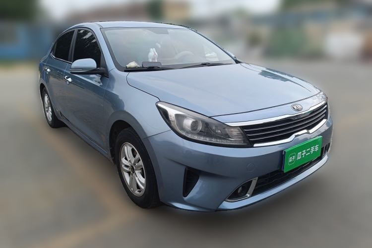Used Kia Forte 2018 1.6L Automatic Value-Connect Edition with Intelligent Connectivity Front Right 45 Deg