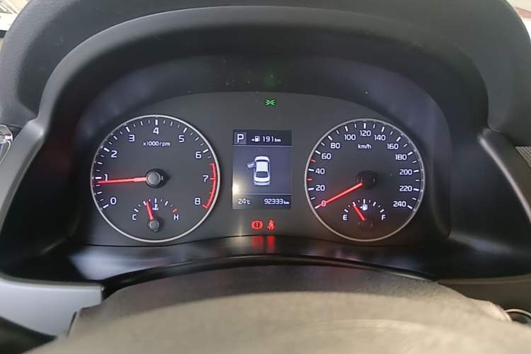 Used Kia Forte 2018 1.6L Automatic Value-Comfort Luxury Edition Instrument Cluster