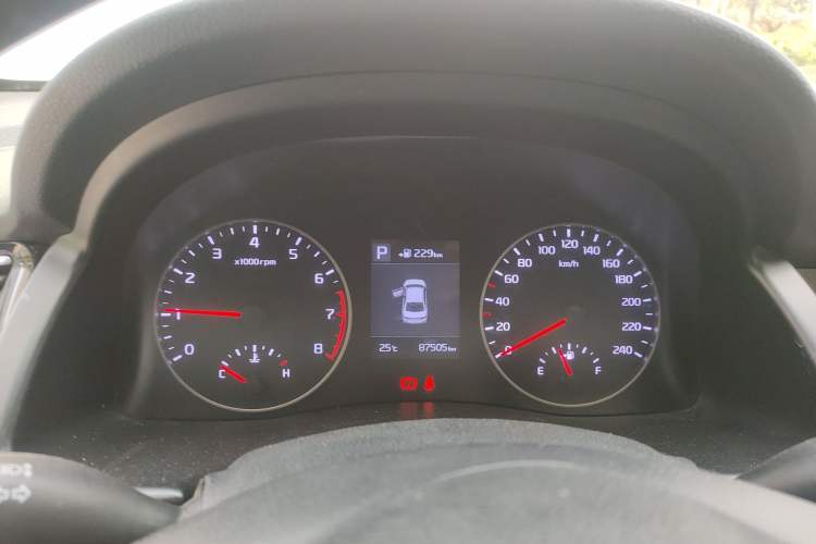 Used Kia Forte 2018 1.6L Automatic Value-Comfort Luxury Edition Instrument Cluster
