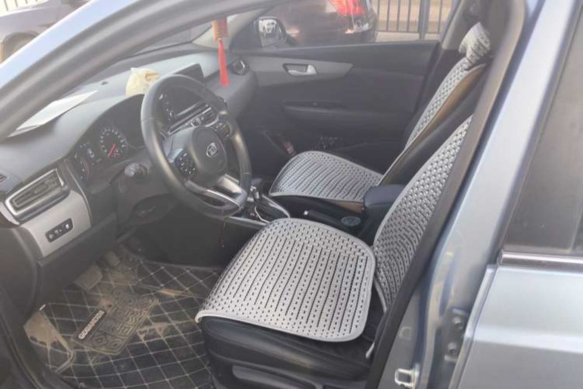 Used Kia Forte 2018 1.6L Automatic Value-Comfort Luxury Edition Left Front Seat