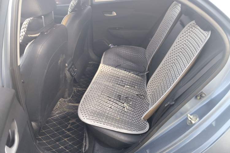 Used Kia Forte 2018 1.6L Automatic Value-Comfort Luxury Edition Left Rear Seat