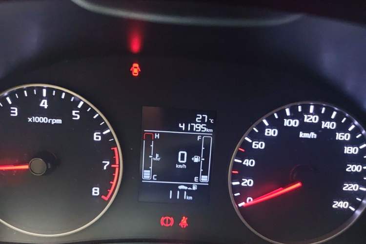 Used Kia Forte 2018 1.6L Manual Value Edition with Sunroof Odometer Close Up