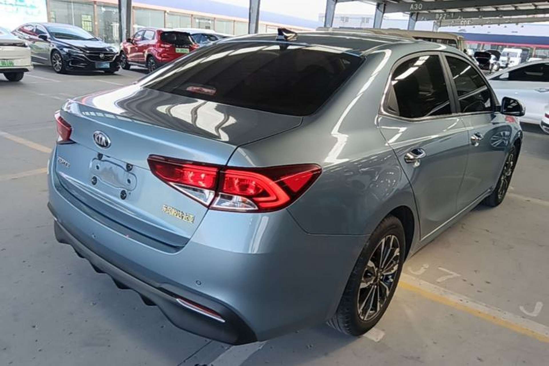 Used Kia Forte 2018 1.6L Automatic Value-Comfort Luxury Edition Rear Right 45 Deg