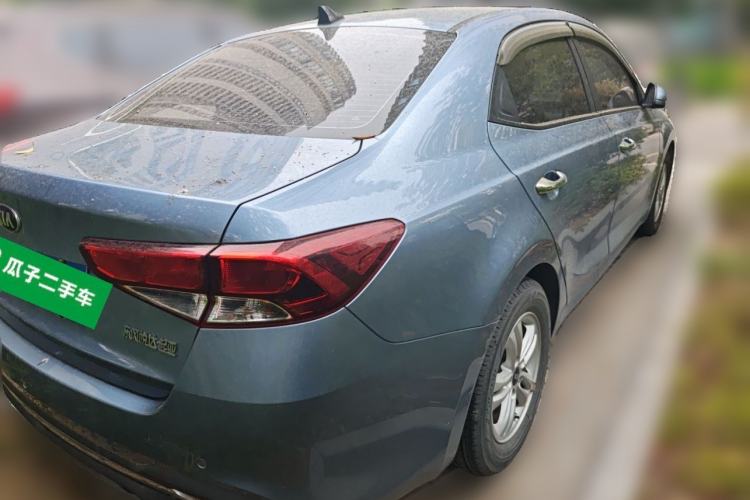 Used Kia Forte 2018 1.6L Manual Value Edition with Sunroof Rear Right 45 Deg
