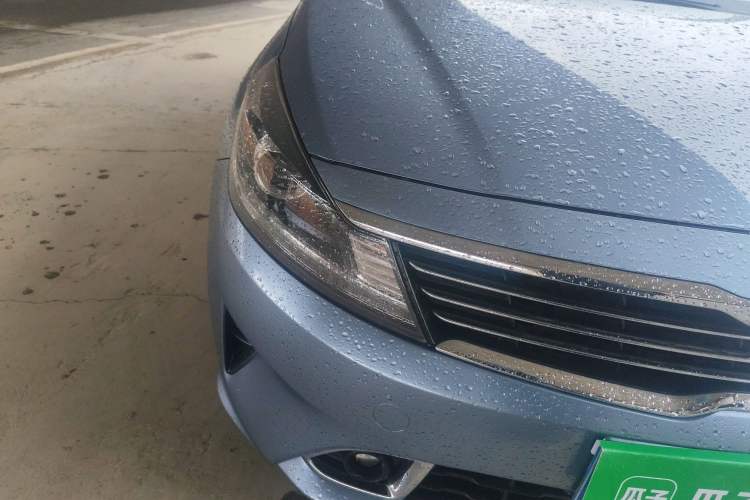 Used Kia Forte 2018 1.6L Automatic Value-Connect Edition with Intelligent Connectivity Right Front Headlight