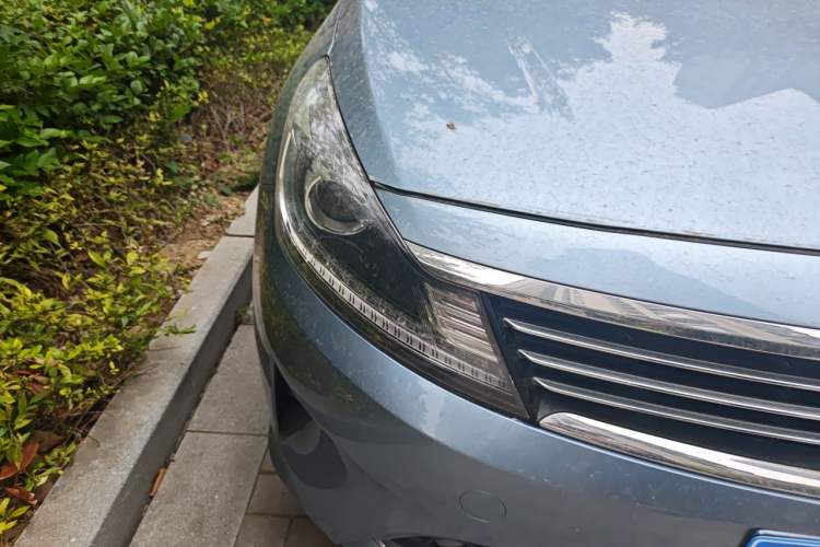 Used Kia Forte 2018 1.6L Manual Value Edition with Sunroof Right Front Headlight
