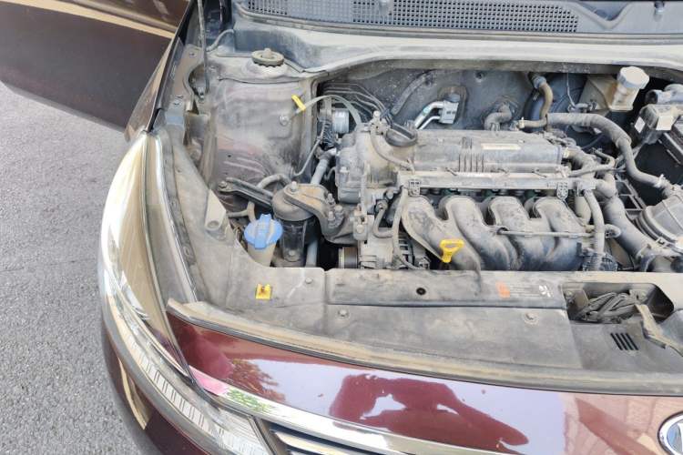 Used Kia Forte 2018 1.6L Automatic Value-Connect Edition with Intelligent Connectivity Engine Bay Right